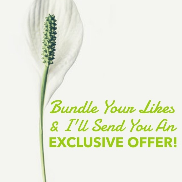 🌺 Rhinestone Butterfly Ear Cuff - Pink 🌺 - Picture 8 of 8